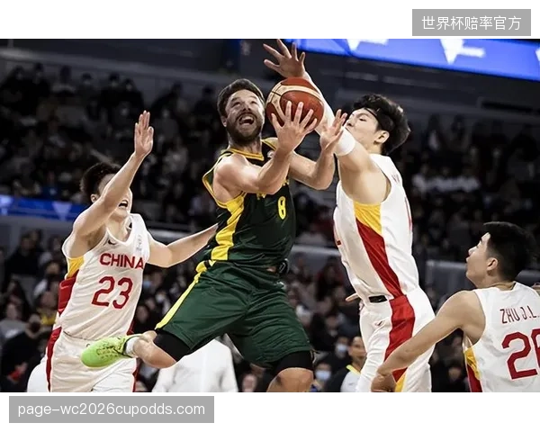 主教练需为不同风格的对手准备多套战术预案，尤其是在高温下如何应对高节奏对抗。